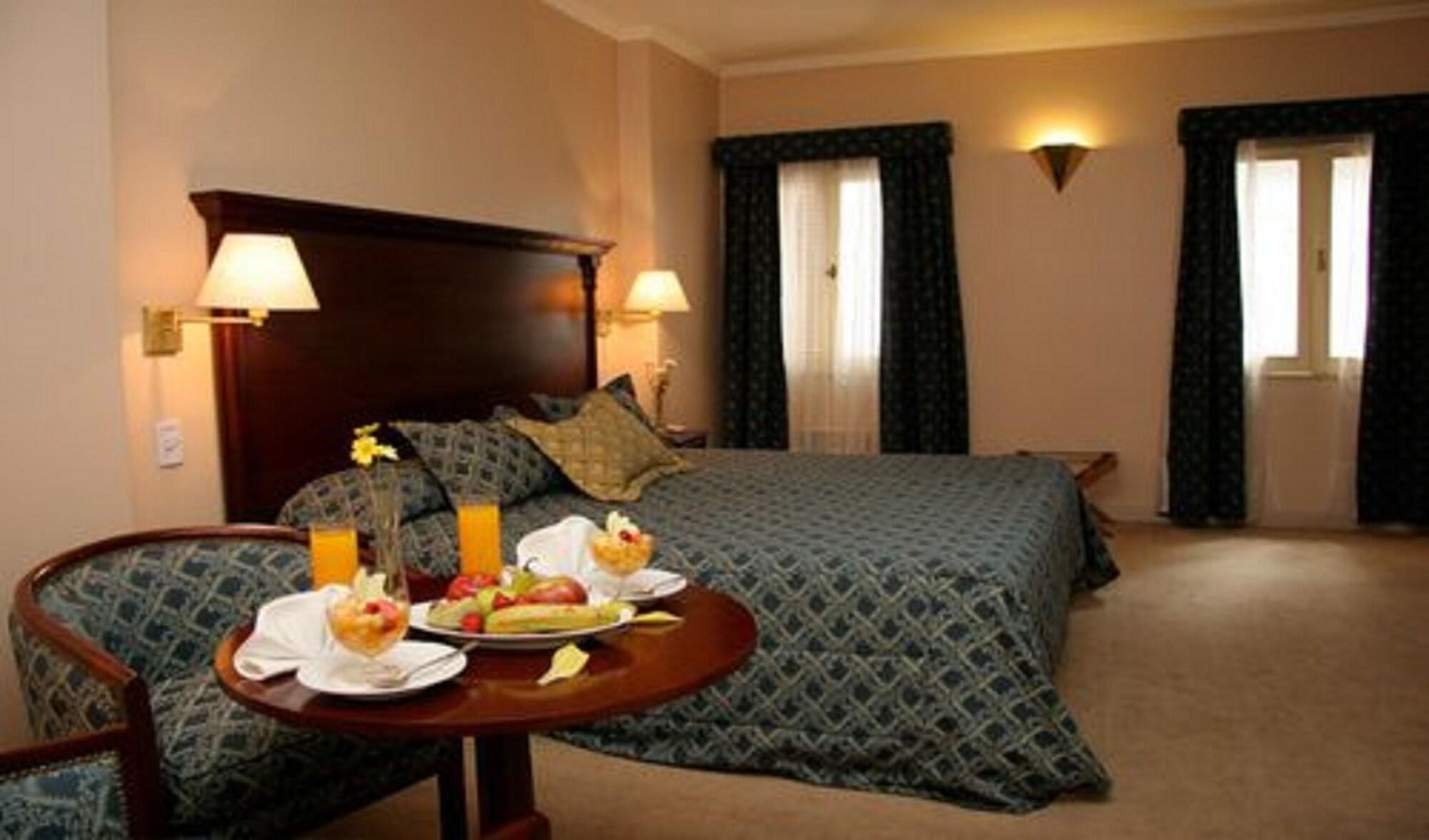 Provincial Plaza Hotel Salta Extérieur photo